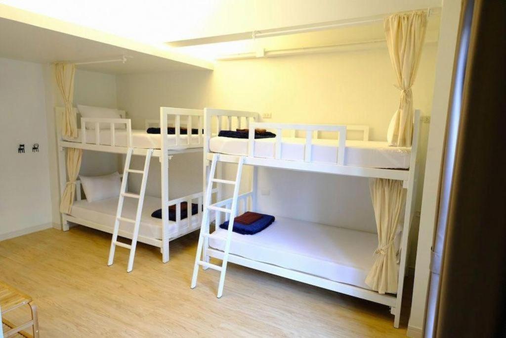 מלון Pakchong Center Poshtel מראה חיצוני תמונה